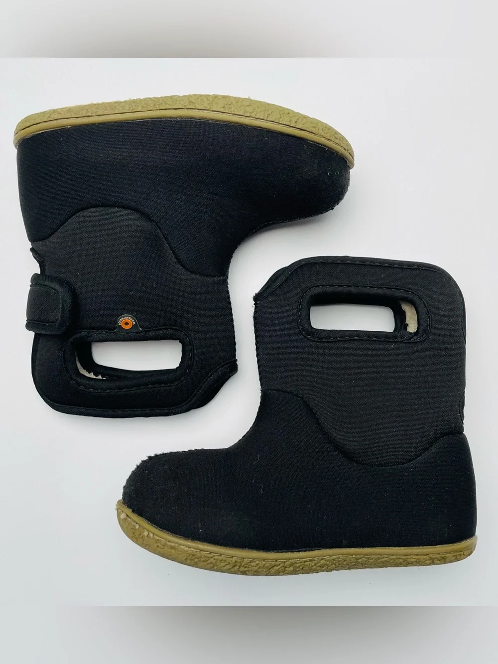 Bogs Baby Toddler Black Waterproof Insulated Snow Boots Size 8 Pull On Handles